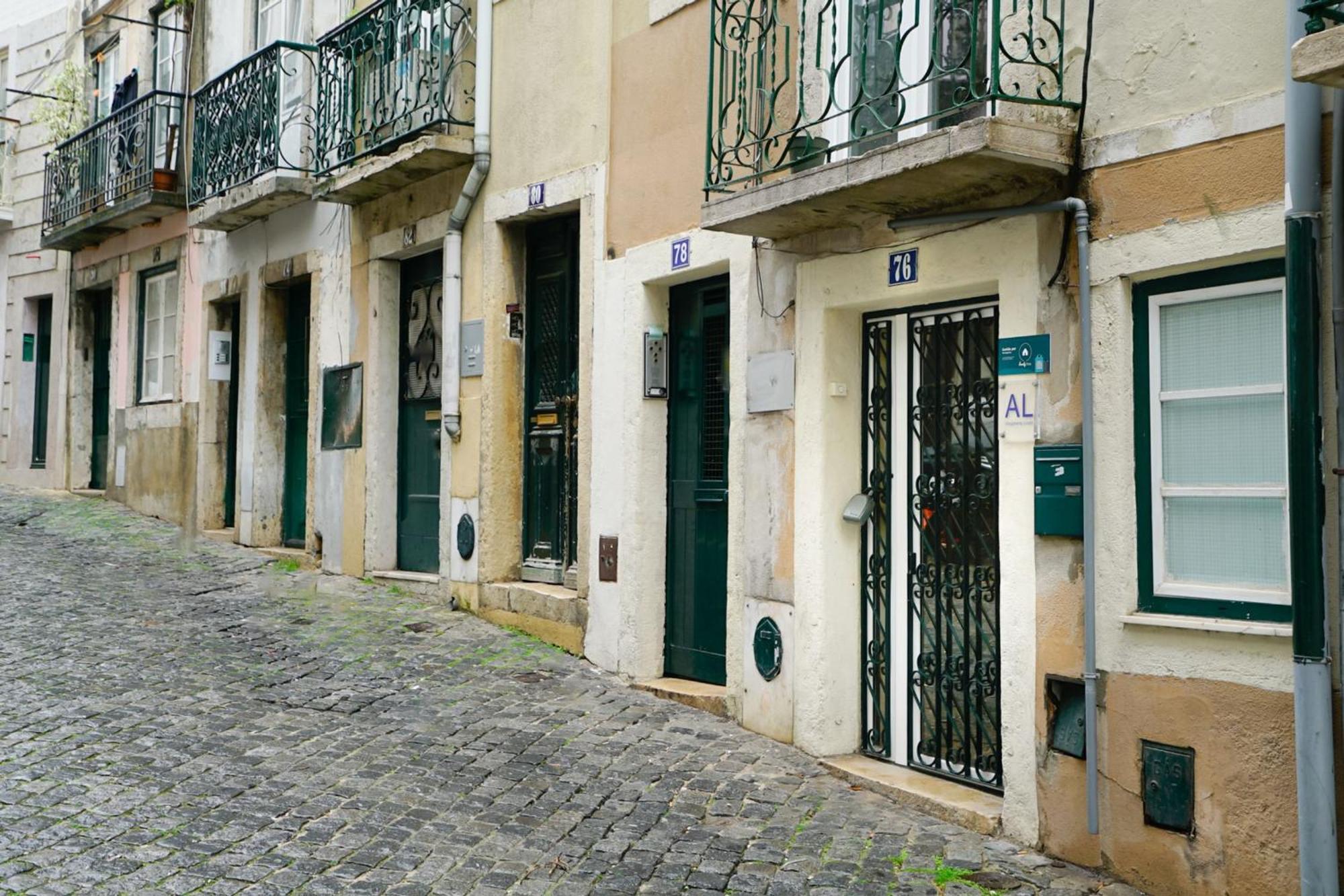 Cosmopolitan Chiado Apartment By Lovelystay Lisboa Exterior foto