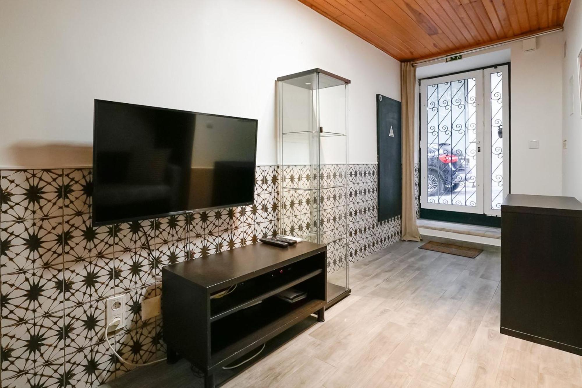 Cosmopolitan Chiado Apartment By Lovelystay Lisboa Exterior foto